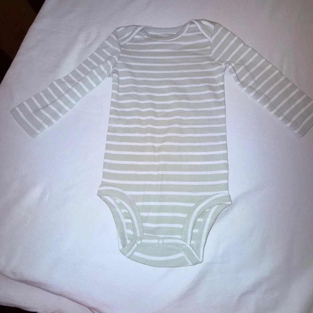 Carter's Outfit Set Kids 6-9M Green White NEW Striped Animal Print‎ 3pc